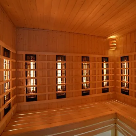 Laguna 28-spa * 폴라니카-즈루이